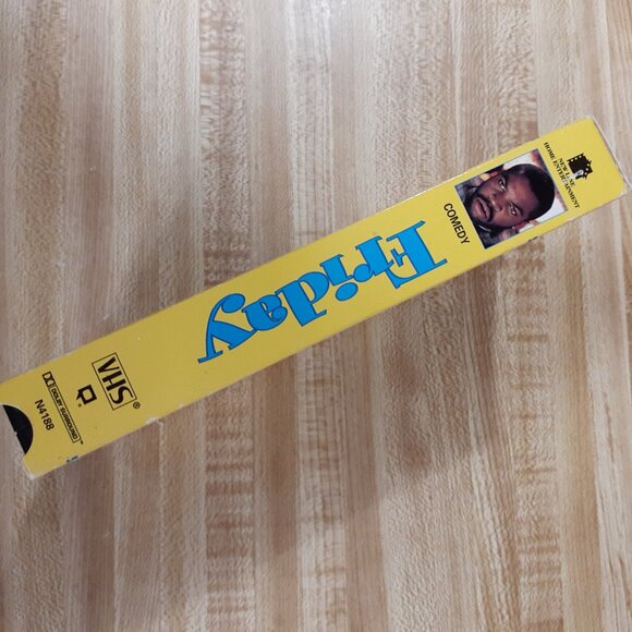 Friday 1995 VHS Ice Cube Chris Tucker John Witherspoon 90s Cult Classic Comedy - Picture 3 of 9